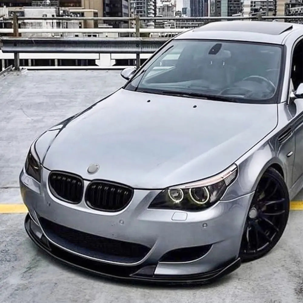 Frontleppe i gloss black for BMW 5-serie E60/E61 M5 (2005–2010)